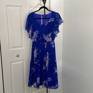 NWT blue floral dress M/L